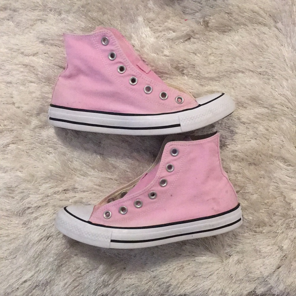 Pink High top Converse